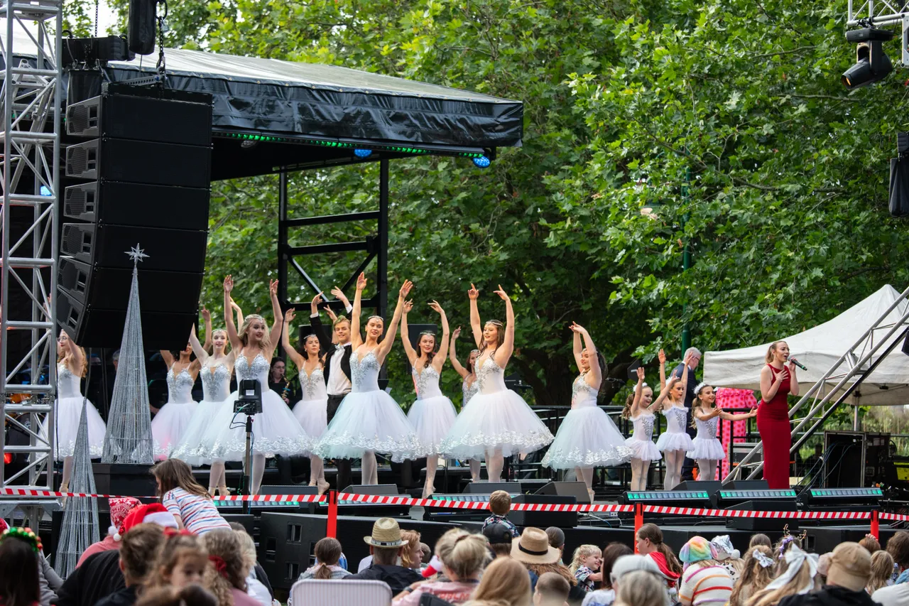 Carols by Candlelight  (38)