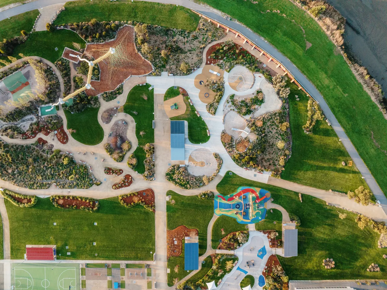 Launnie Aerial  (48)