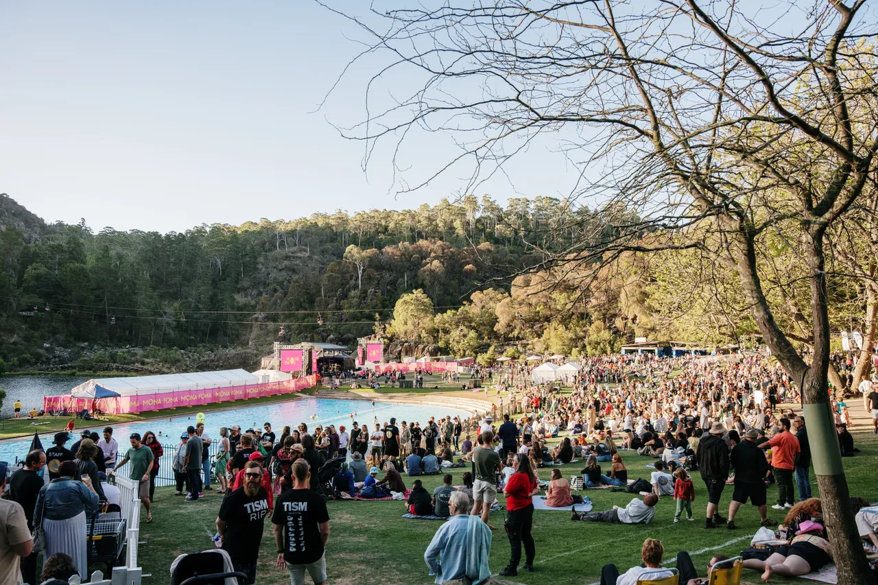 Festivals & Events (150)