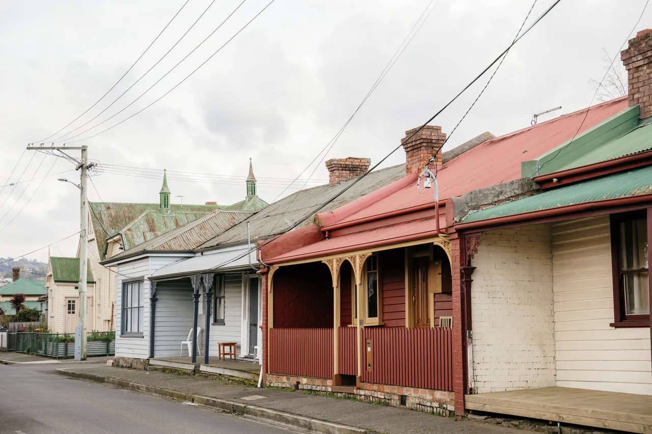 Architecture & Streetscapes 