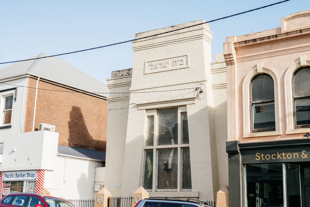 Architecture & Streetscapes  (150)