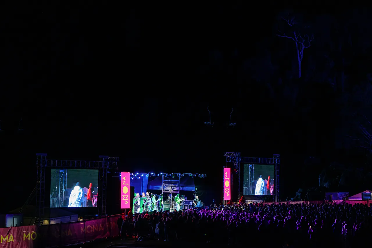 Festivals & Events (130)