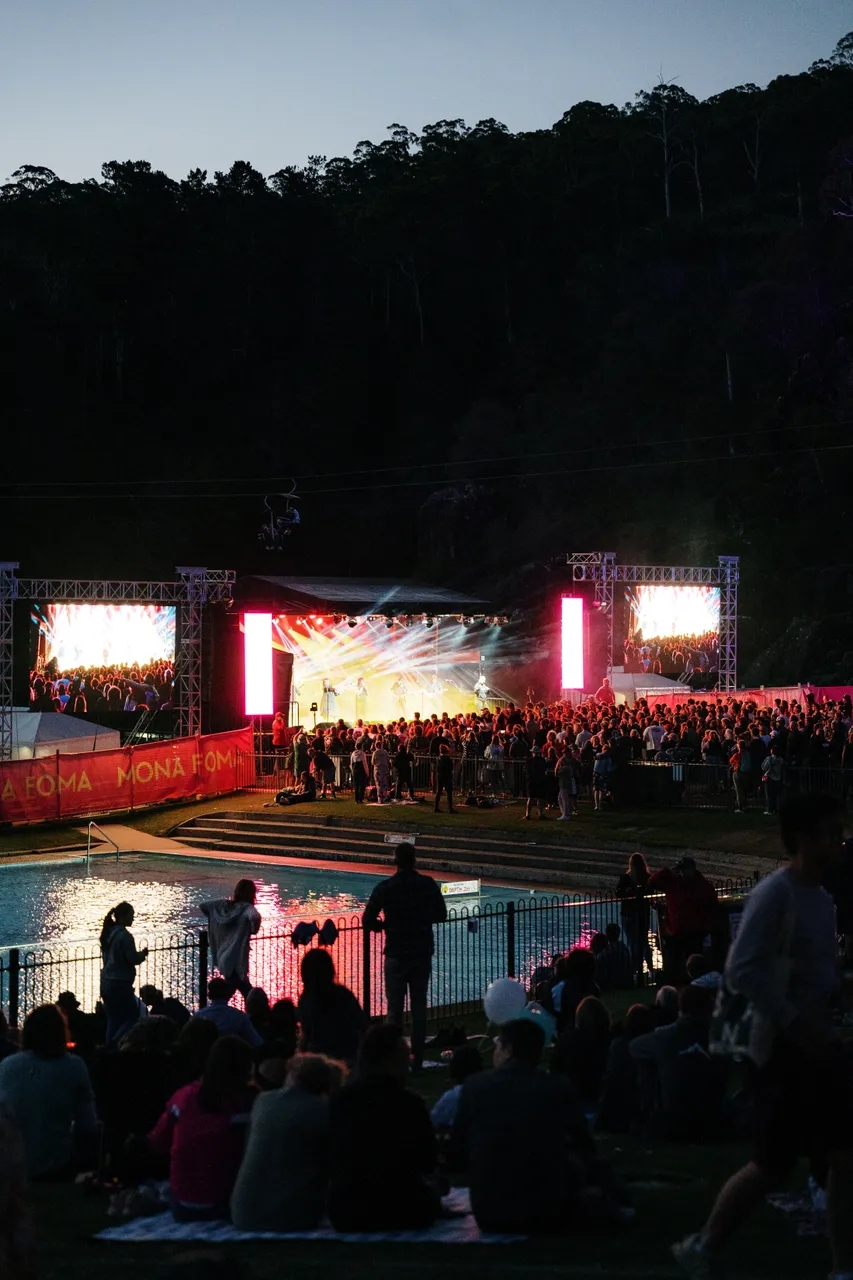 Festivals & Events (170)