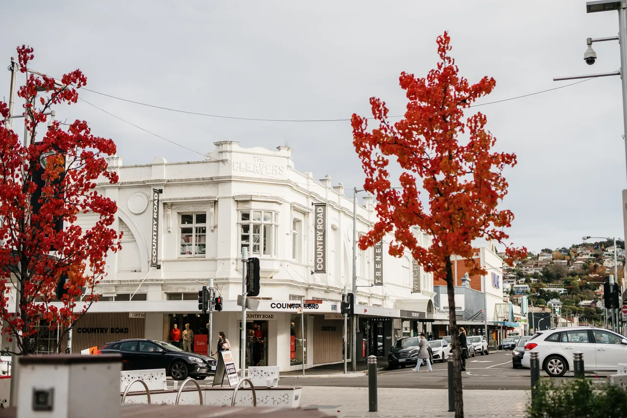 Architecture & Streetscapes  (24)