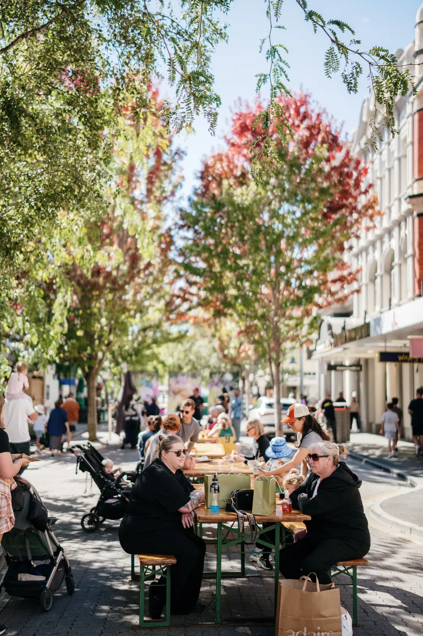 Festivals & Events (6)