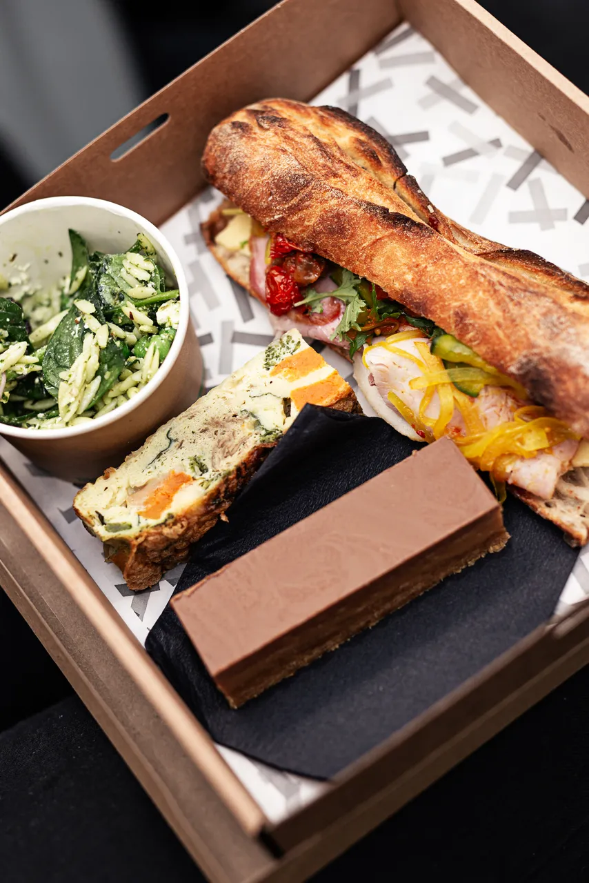 Gastronomy & Produce 