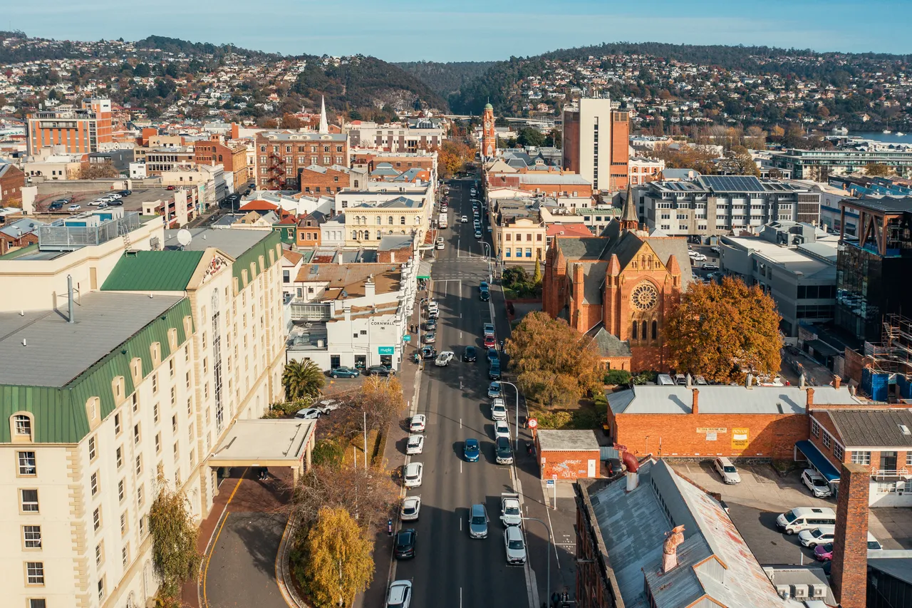 Architecture & Streetscapes  (6)