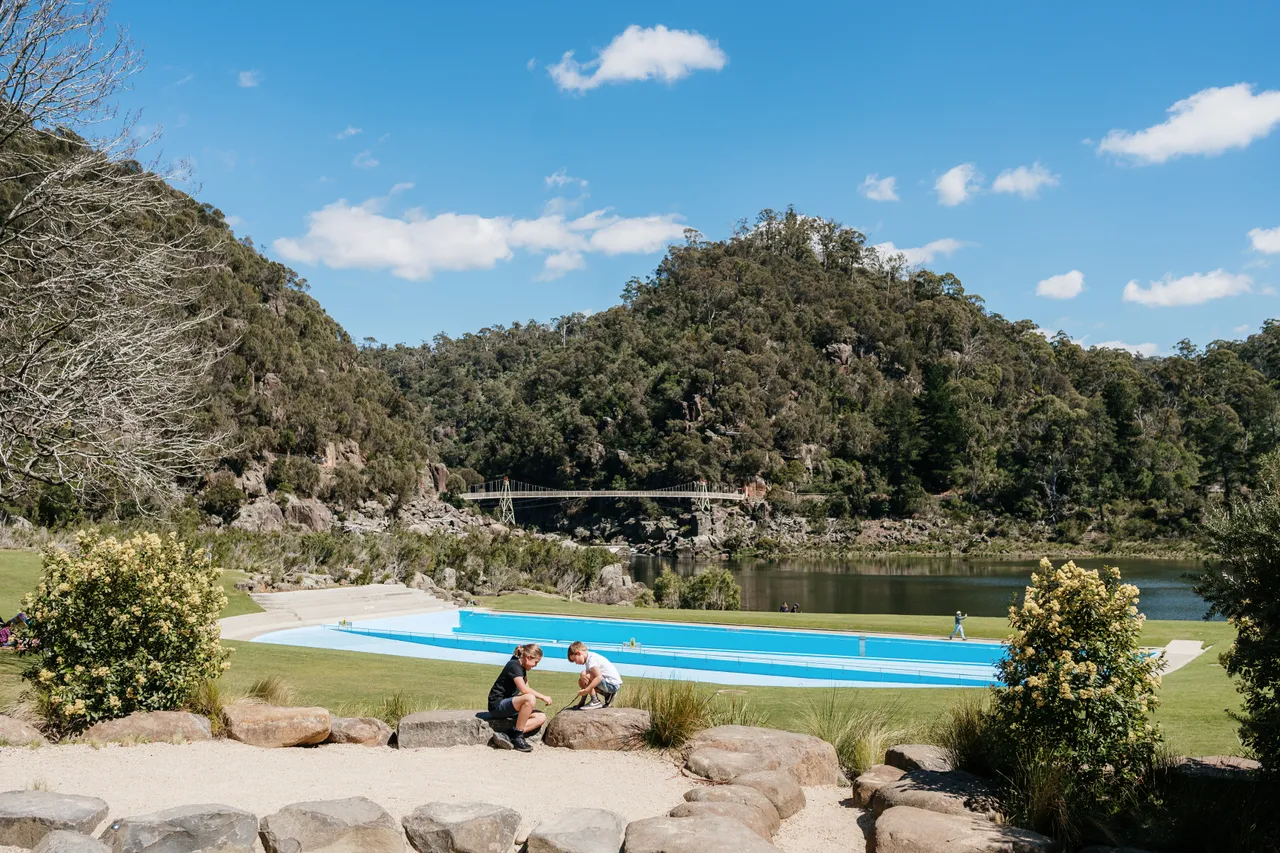 George Cataract Pool Cataract Gorge