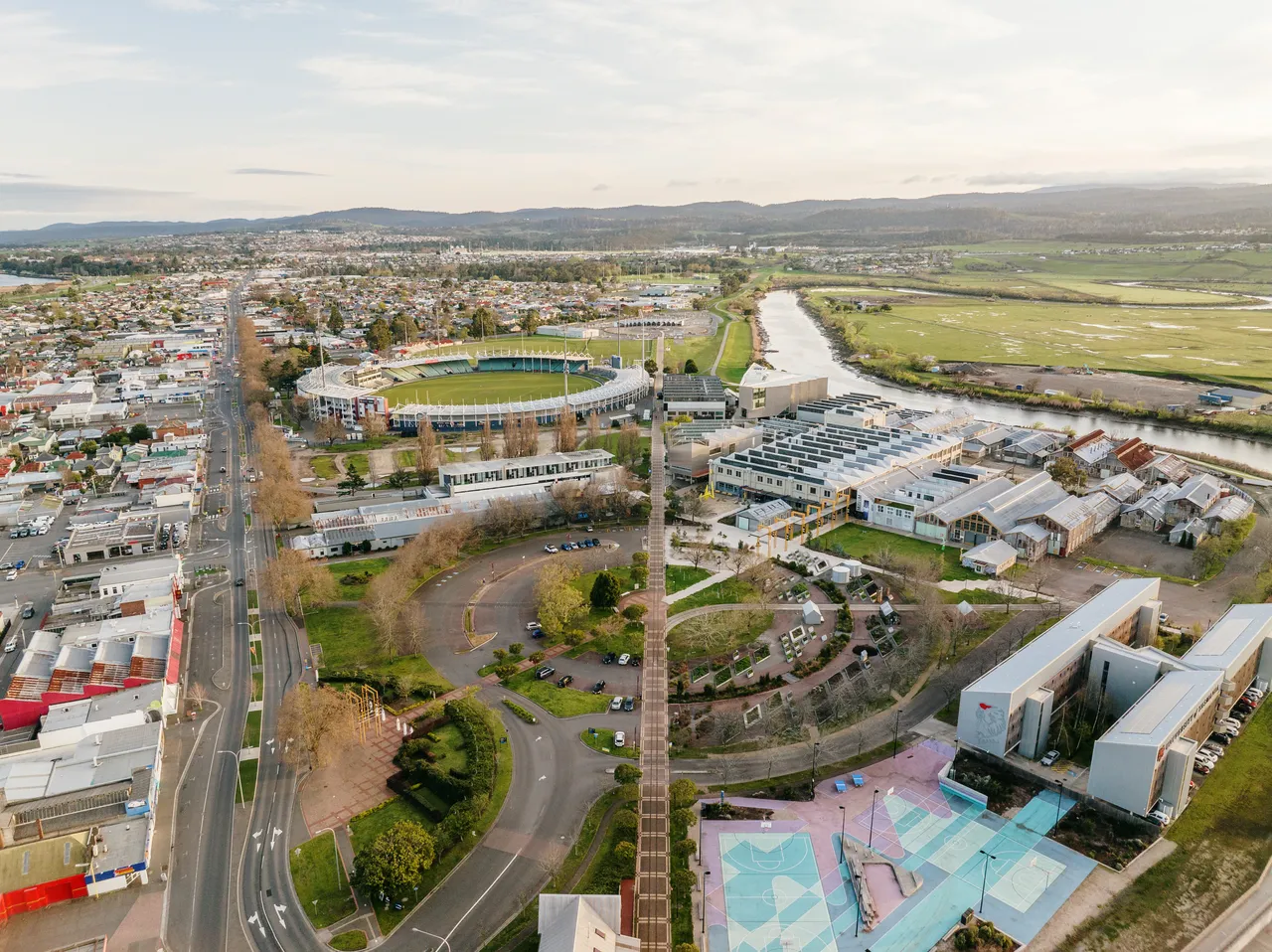 Launnie Aerial  (58)