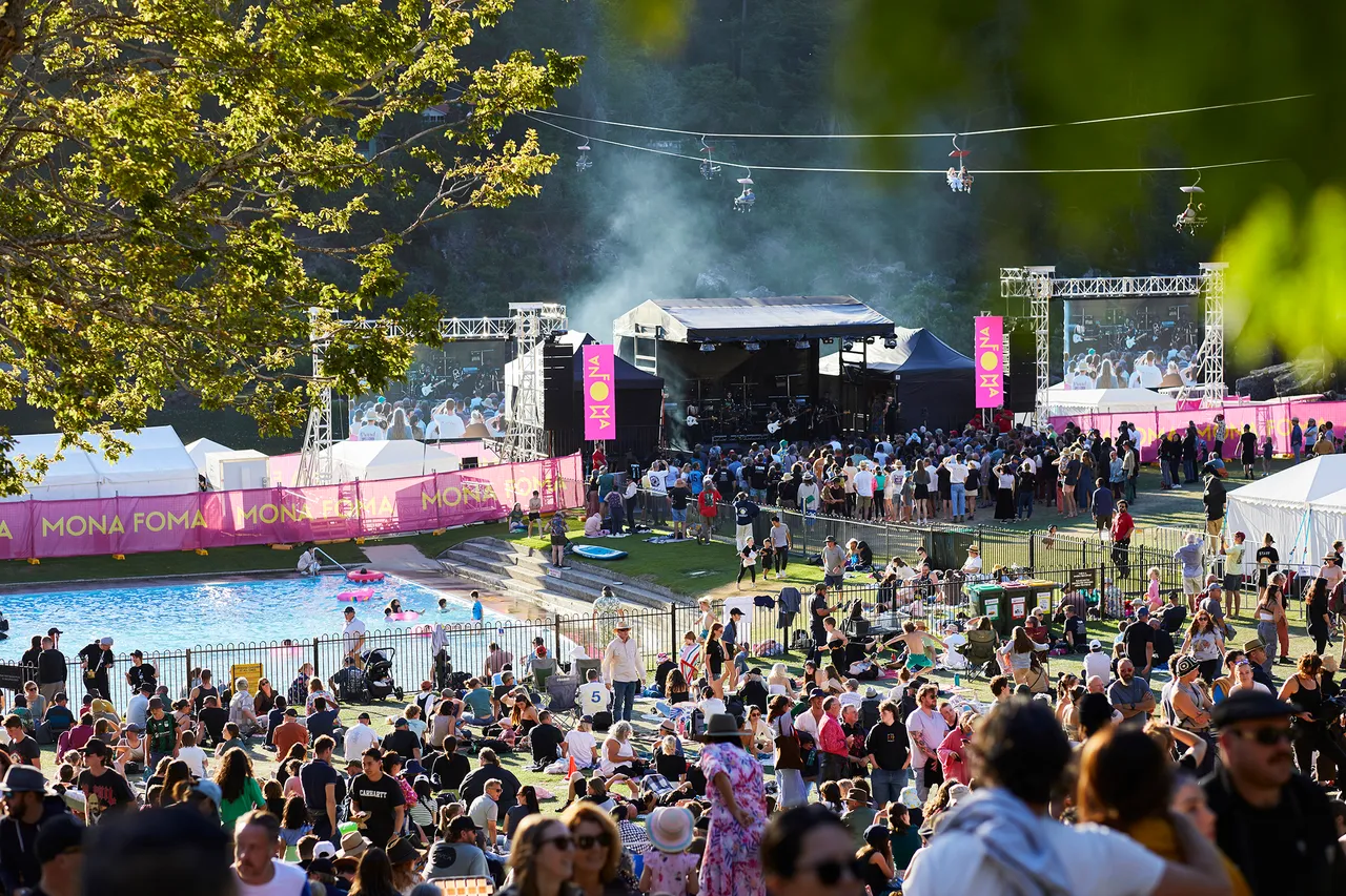 Festivals and Events  (15)