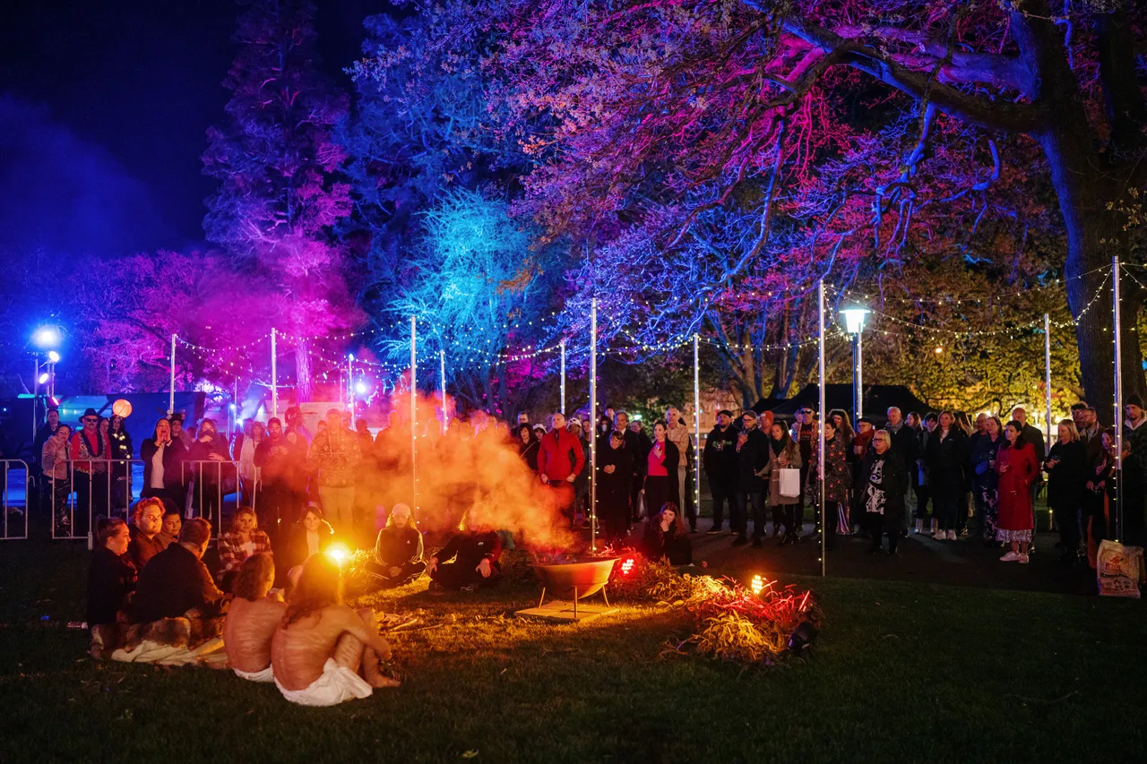 Festivals & Events (43)