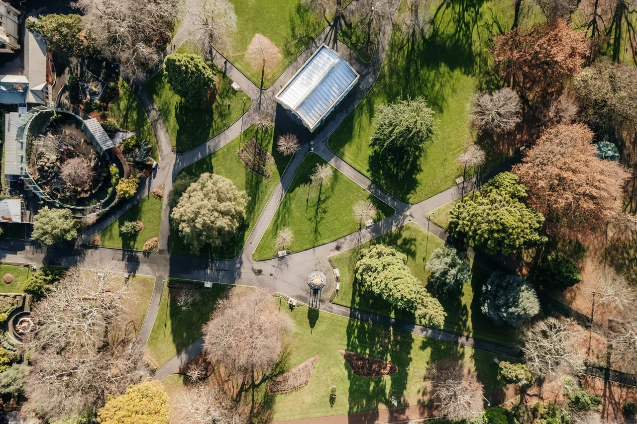 Green Spaces (4)