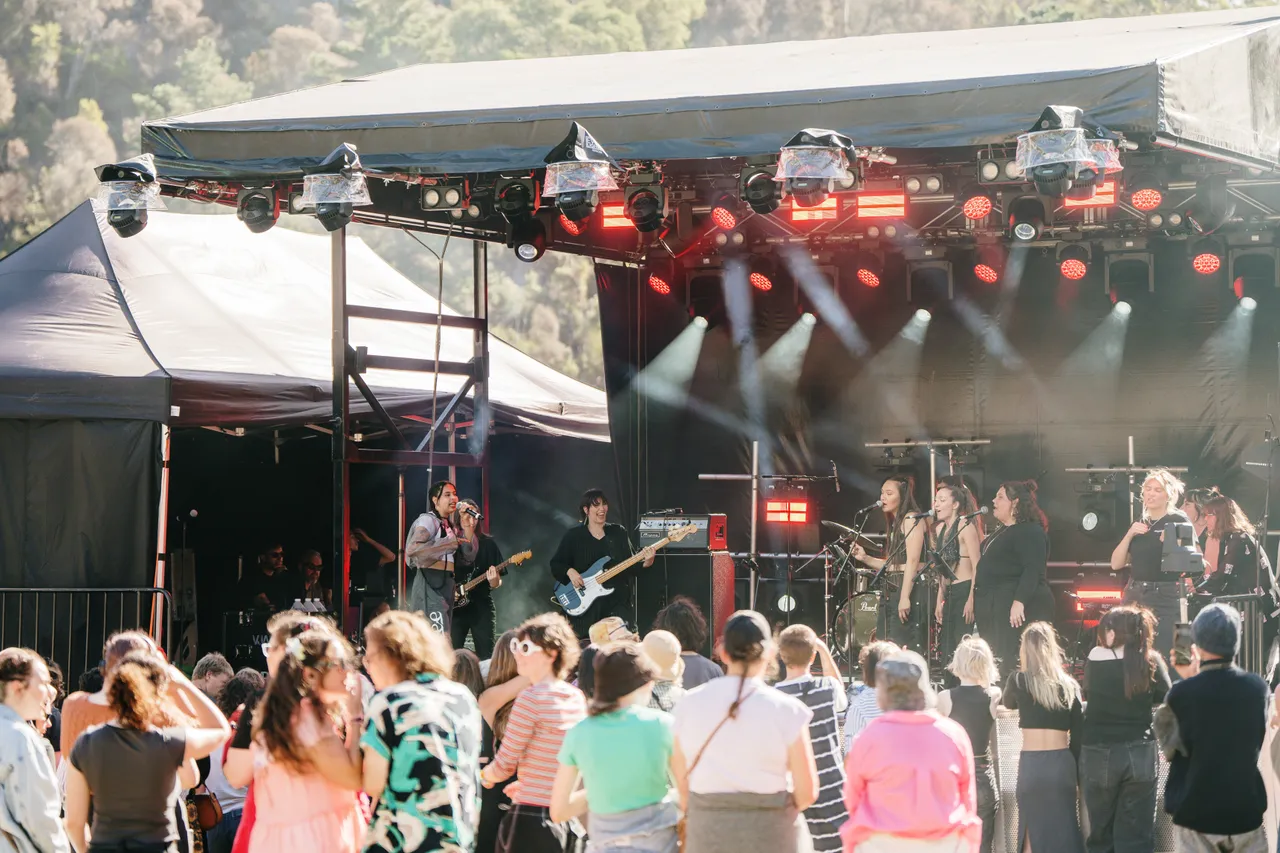Festivals & Events (10)