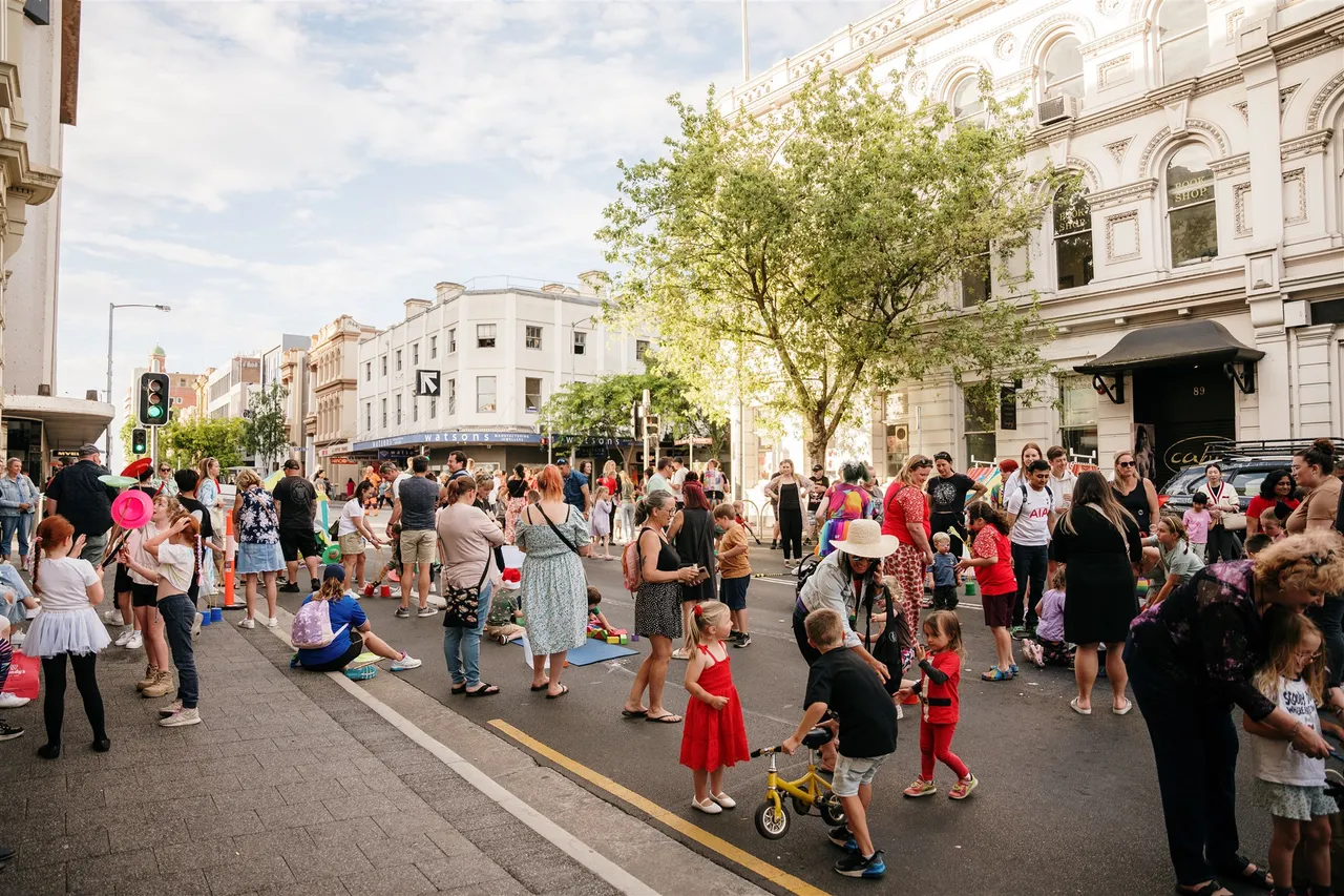 Festivals & Events (30)