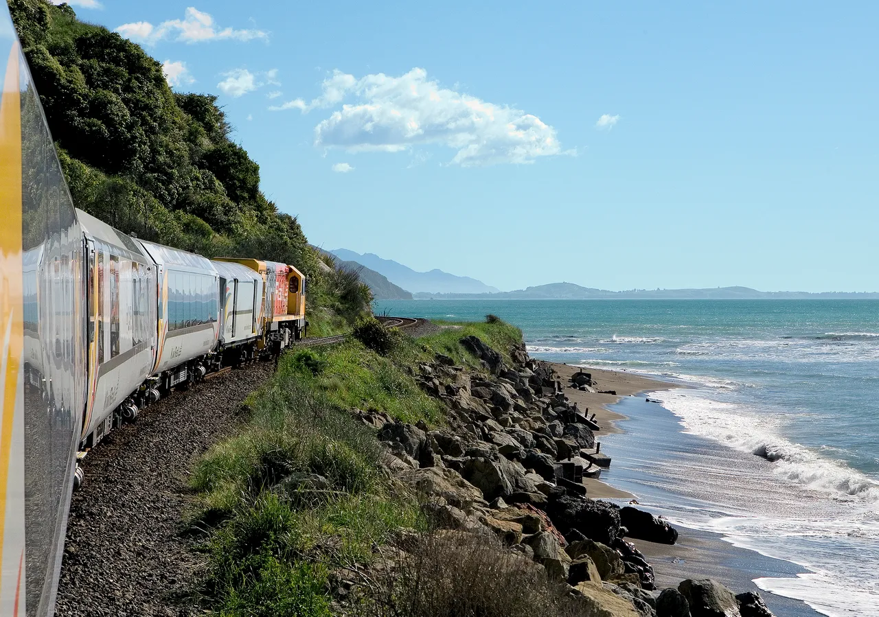 Coastal Pacific - alongside Pacific Ocean - Coastal Pacific - Kaikoura Coast 2 - V2