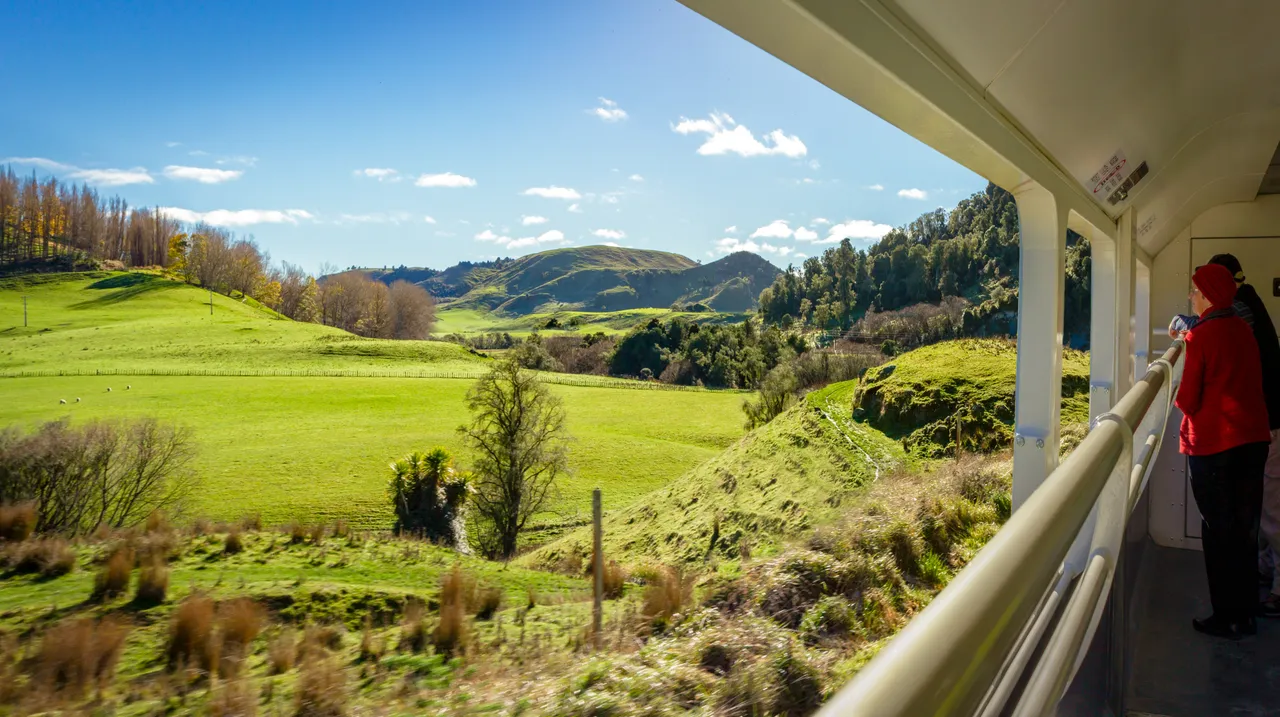 Northern Explorer Through Taihape