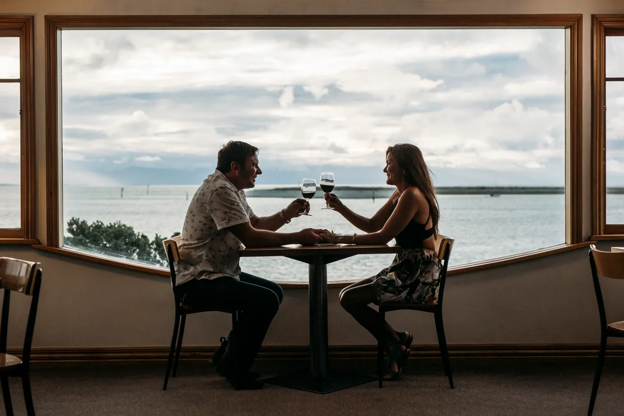 Couple Dining at Tahunanui Waterfront