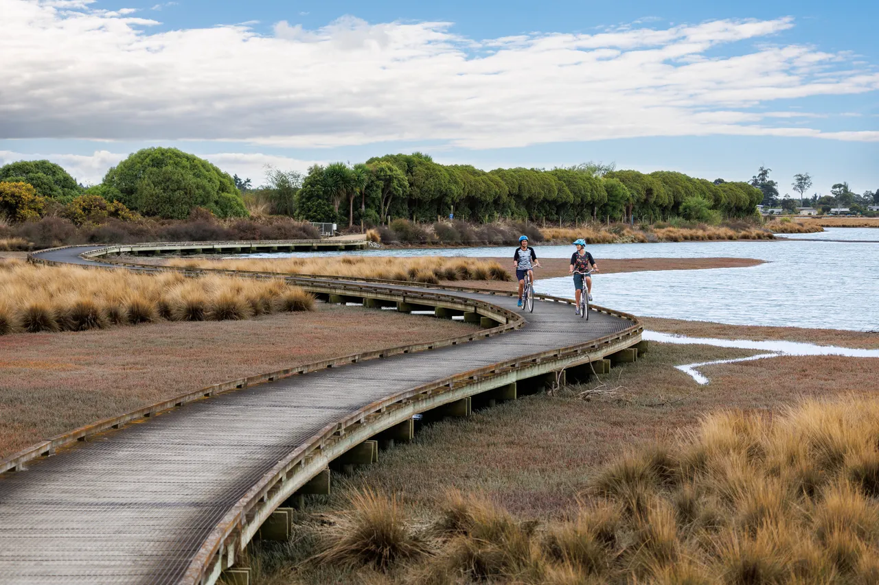 Nelson Tasman Visual Library - Waimea Inlet Great Taste Trail