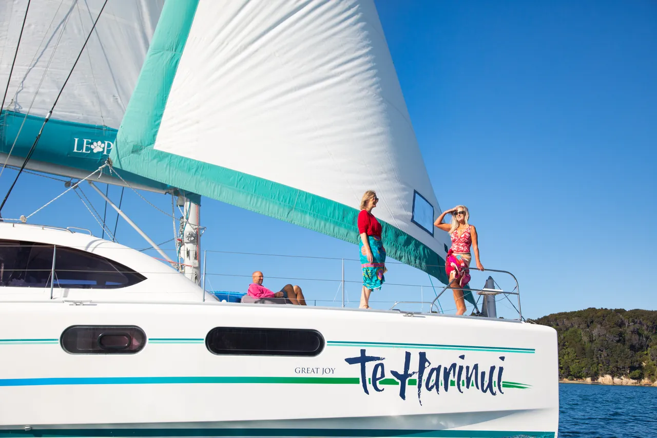 Abel Tasman Sailing Adventures - Private Tours (1)