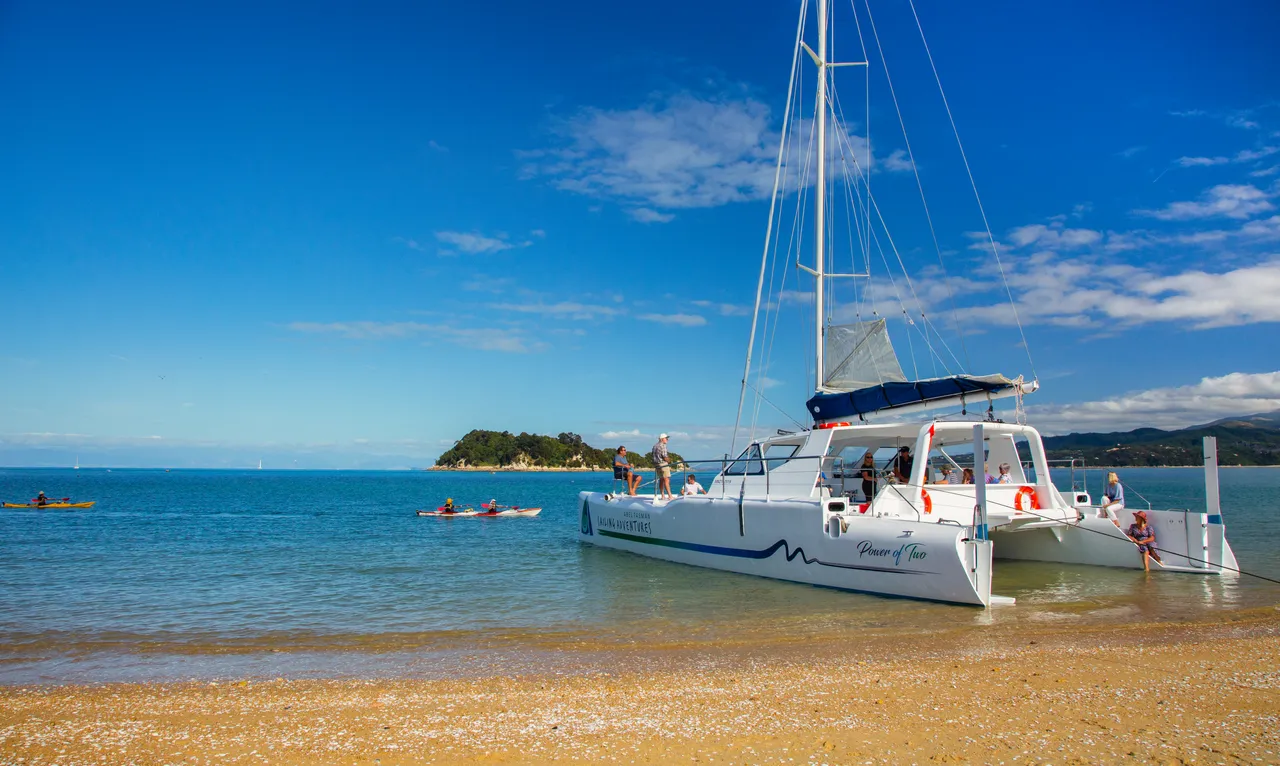 Abel Tasman Sailing Power of Two (1)