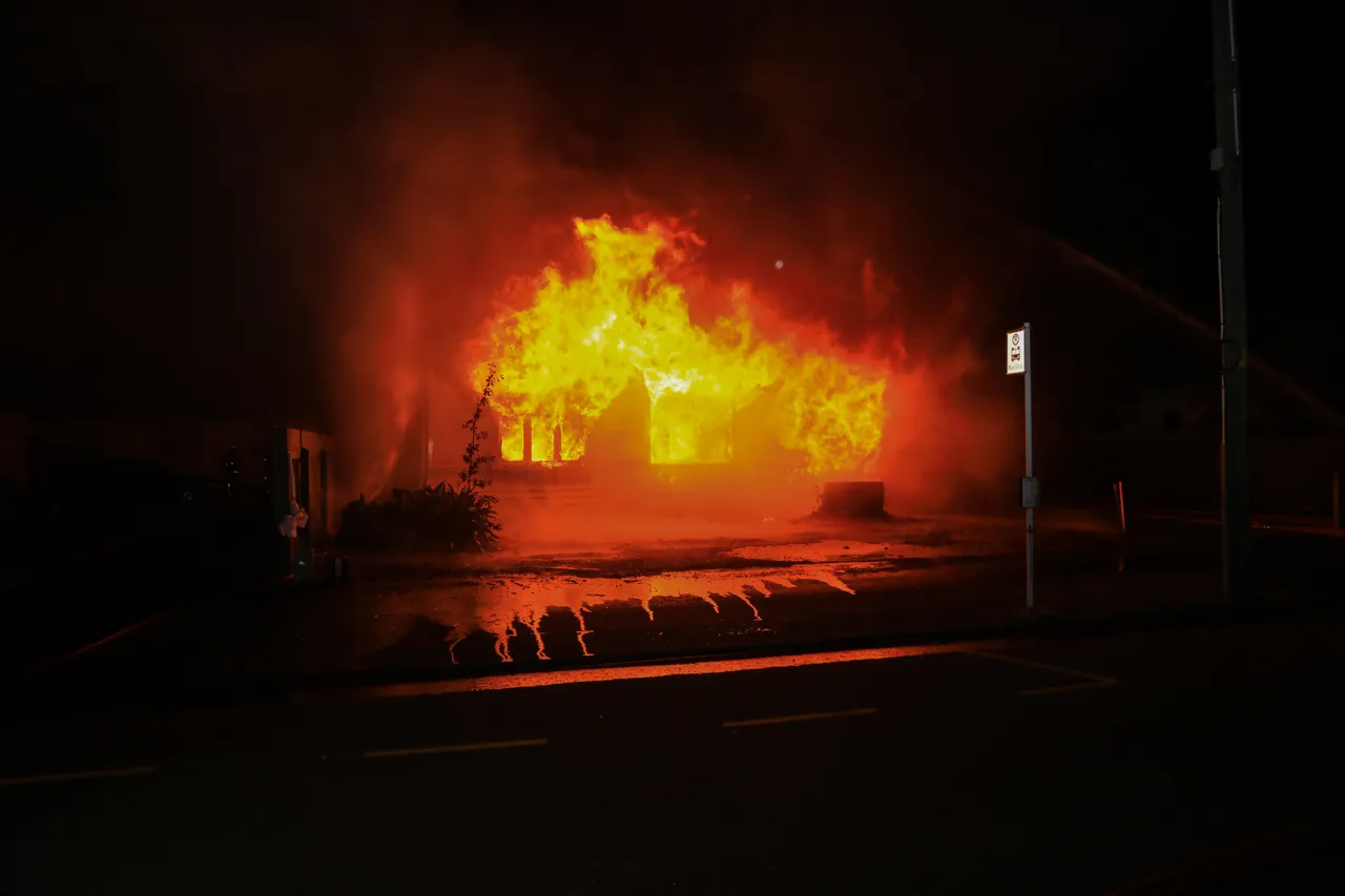 Seven Sharp Live Burn 20180430_0156