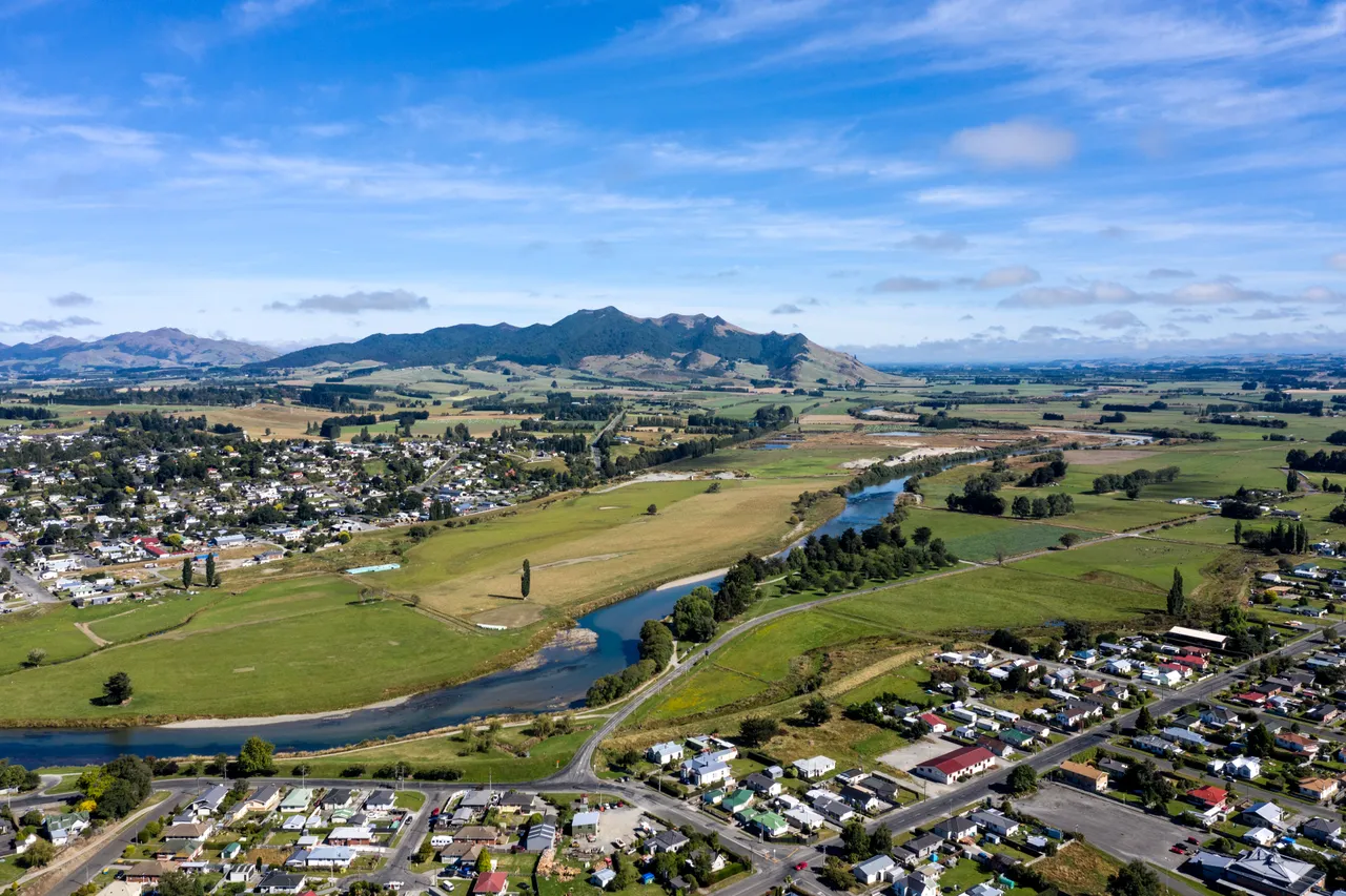 Stunning shoot of the Hokonui Hills, Mataura River, East Gore and North Gore