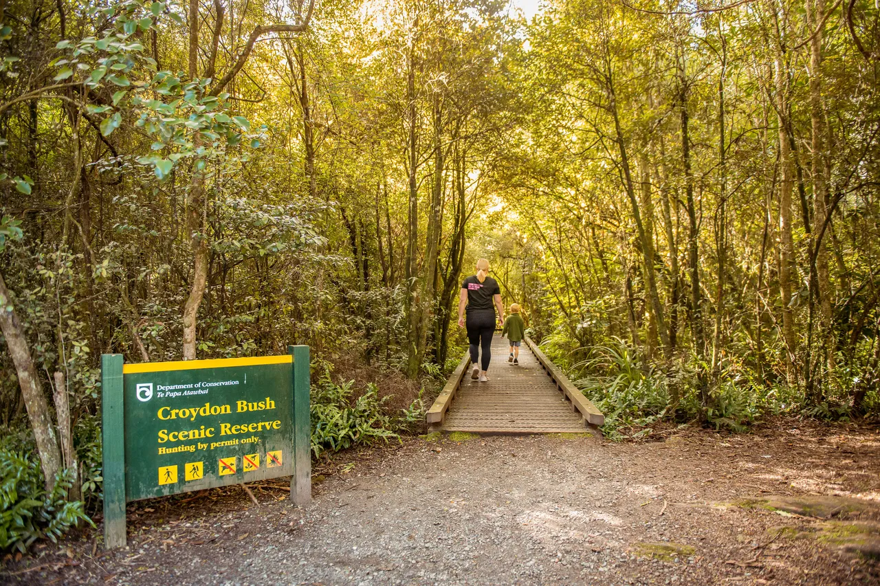 Dolamore Park Walking Tracks