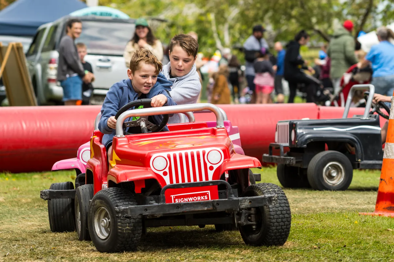 Children on a quadbike