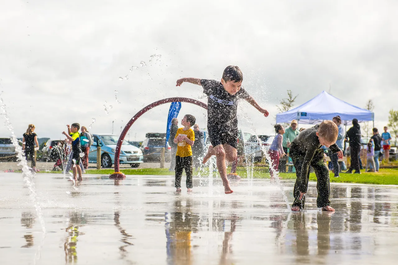 Tulloch Park Splash Pad Opening 2025