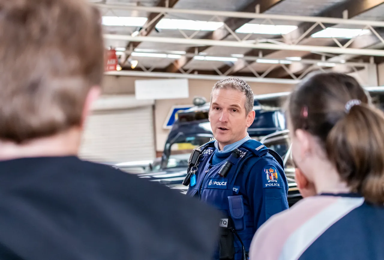 police officer 