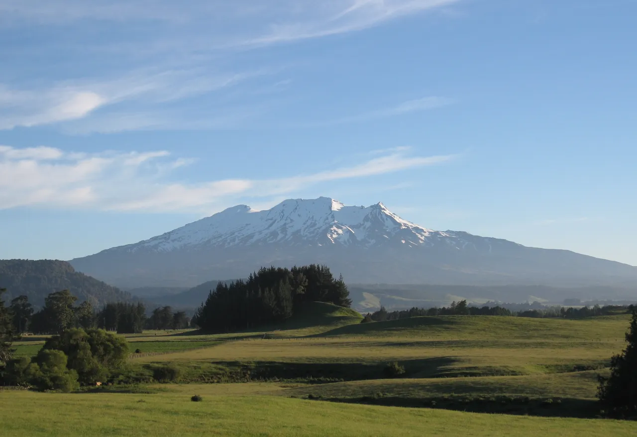 Mt Ruapehu on a clear day