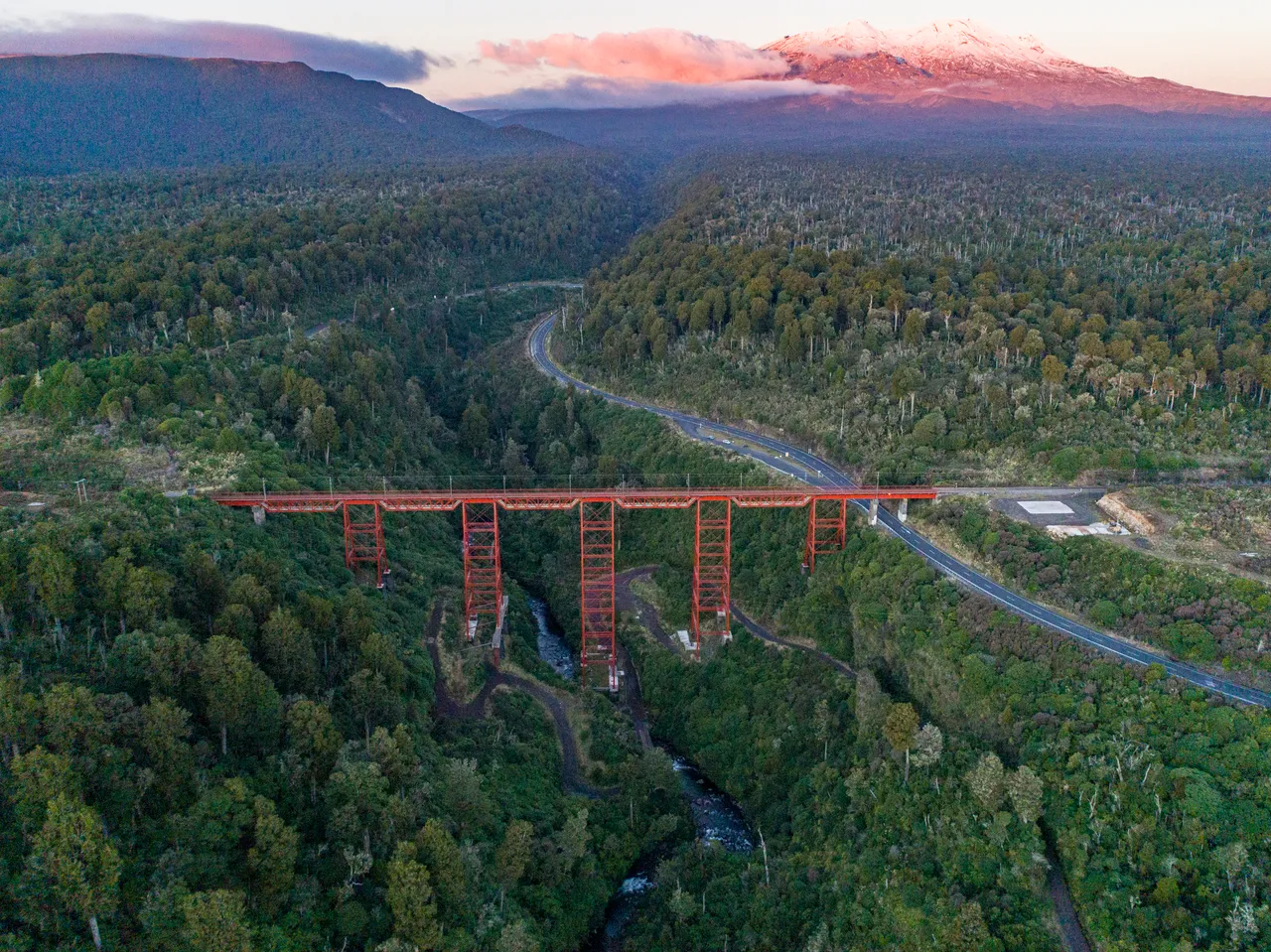 Makatote Viaduct with Mt Ruapehu (wide shot)