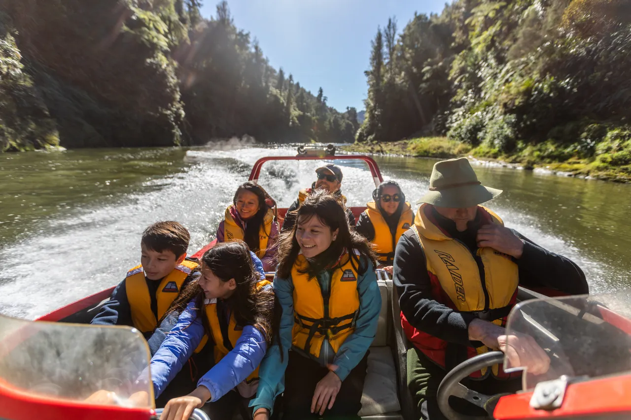Family enjoying jet boating at Blue Duck Station
