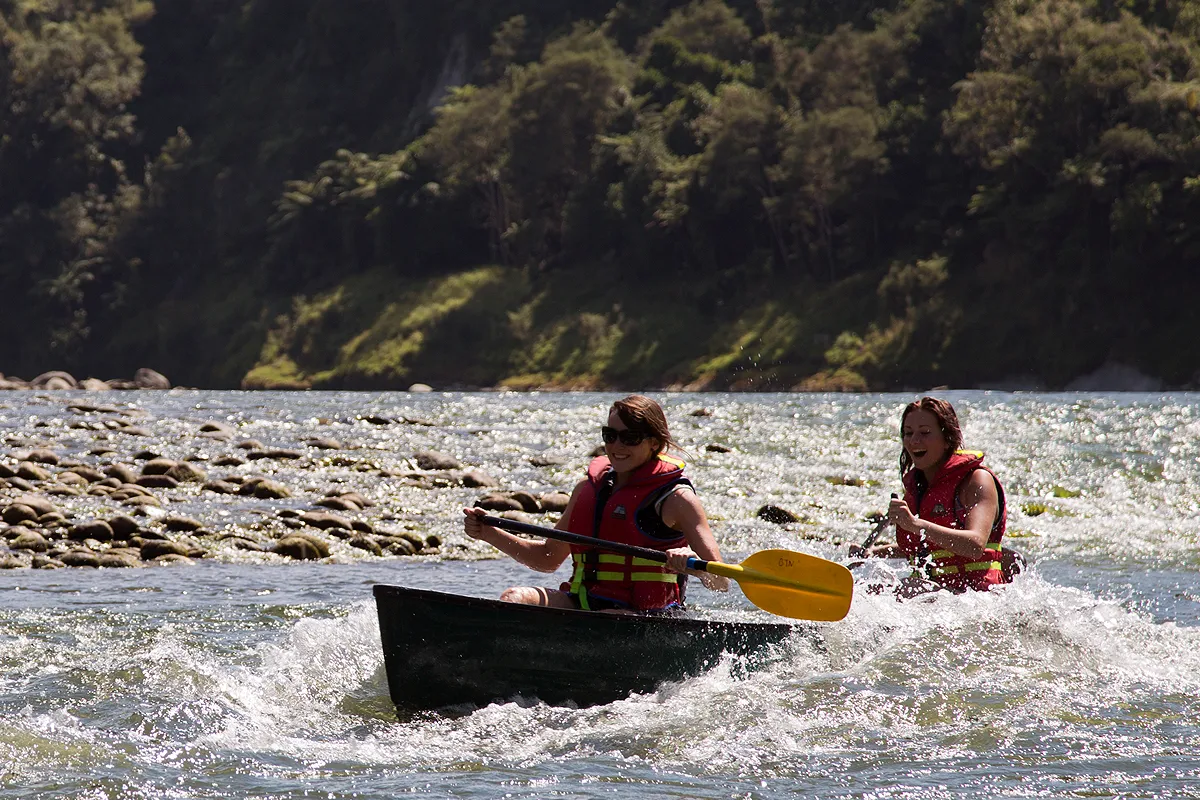 Canoeing the Whanganui River.jpg