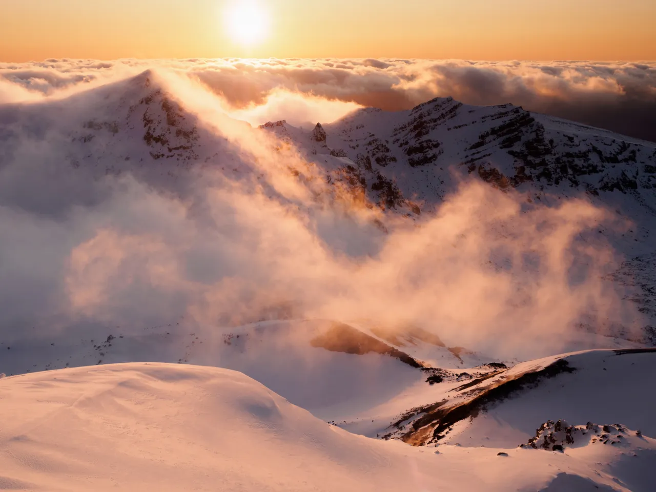 Winter Tongariro Alpine Crossing