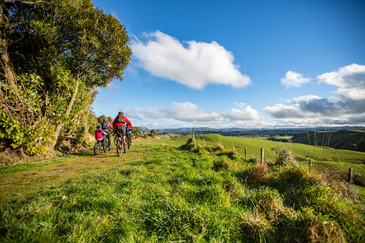 Biking the Ohakune Old Coach Road (3)