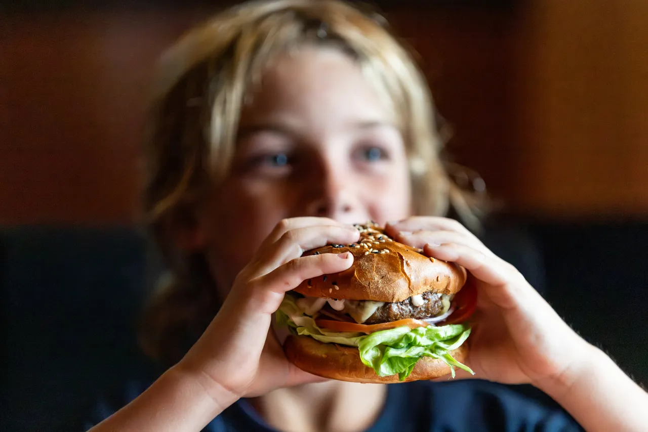 Album cover Food & Beverage 