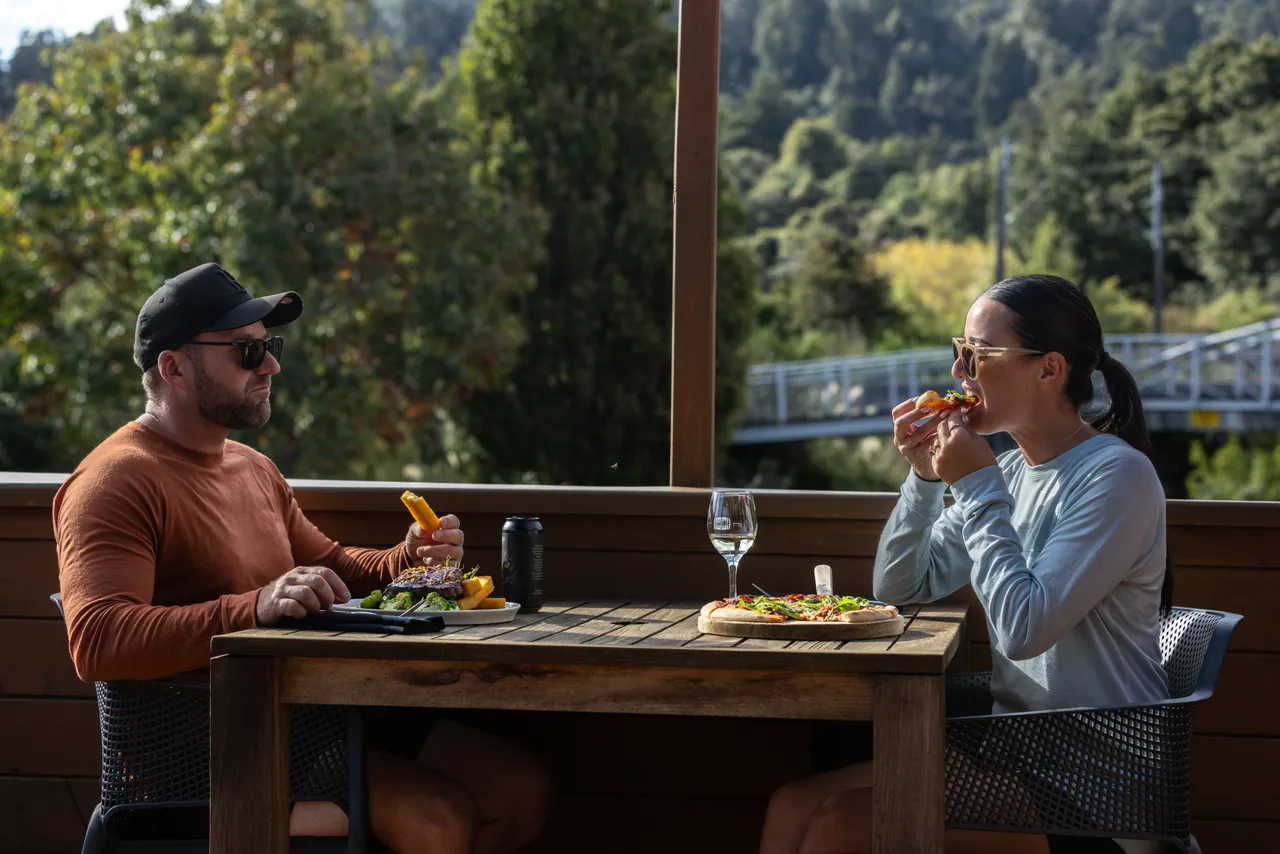 Couple Eating at Powderhorn Chateau