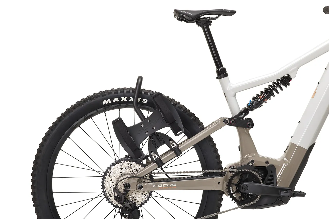dry-bag-cradle-aeroe-spider-rear-rack