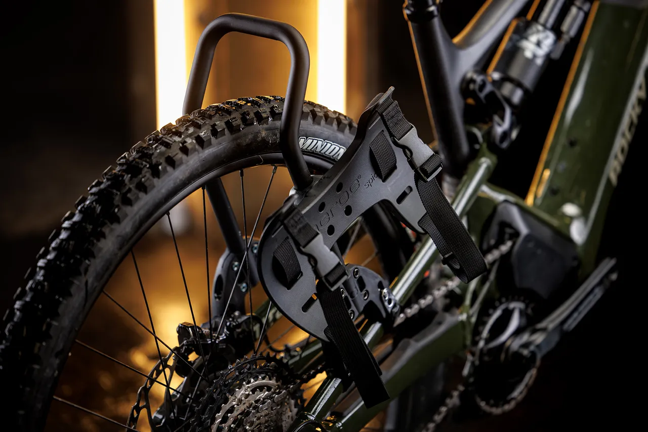 aeroe-spider-rear-rack-cradles