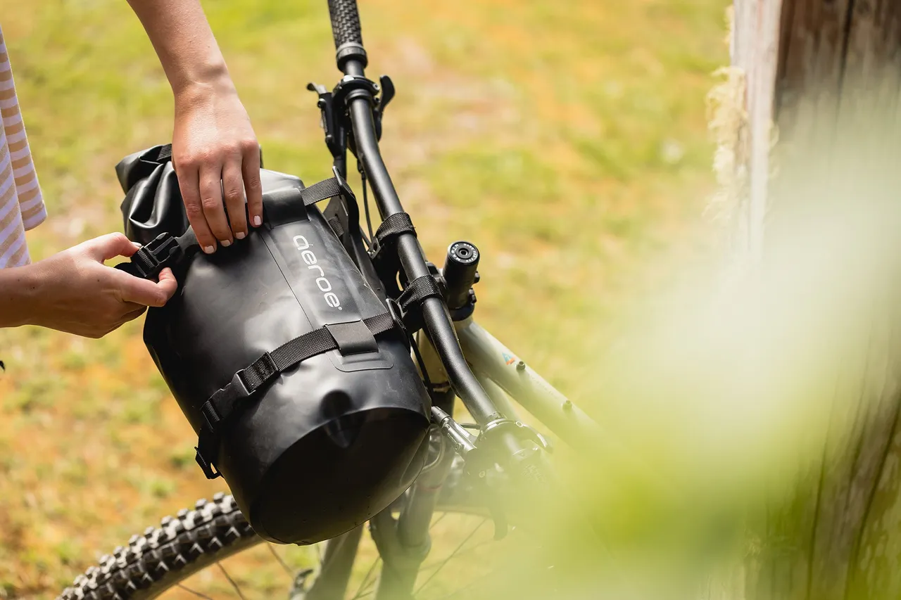 Dry Bag on handlebar cradle