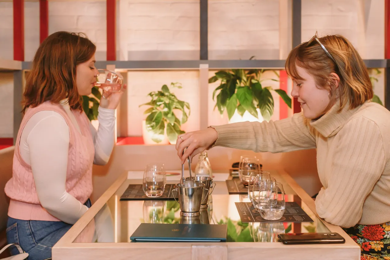 Forty Spotted Gin Bar