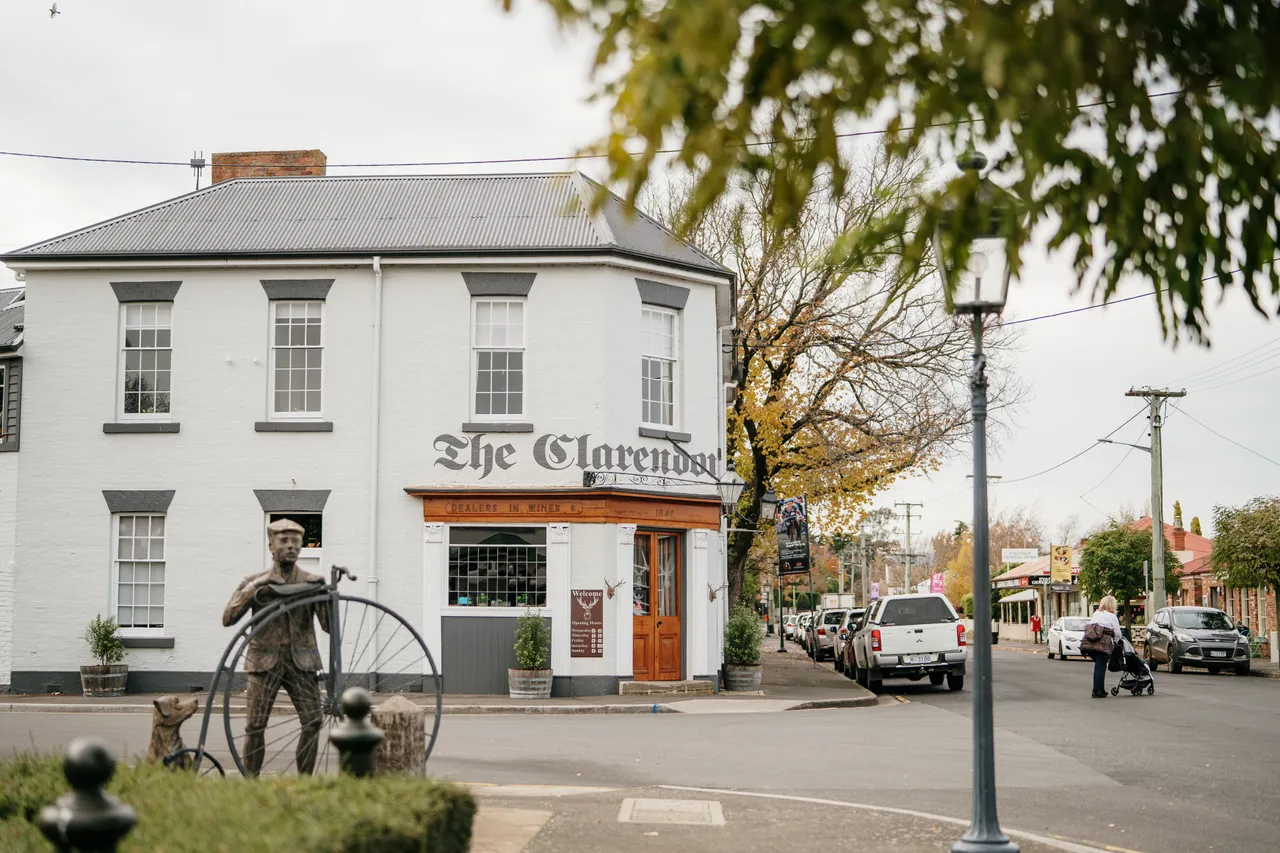 The Clarendon Arms
