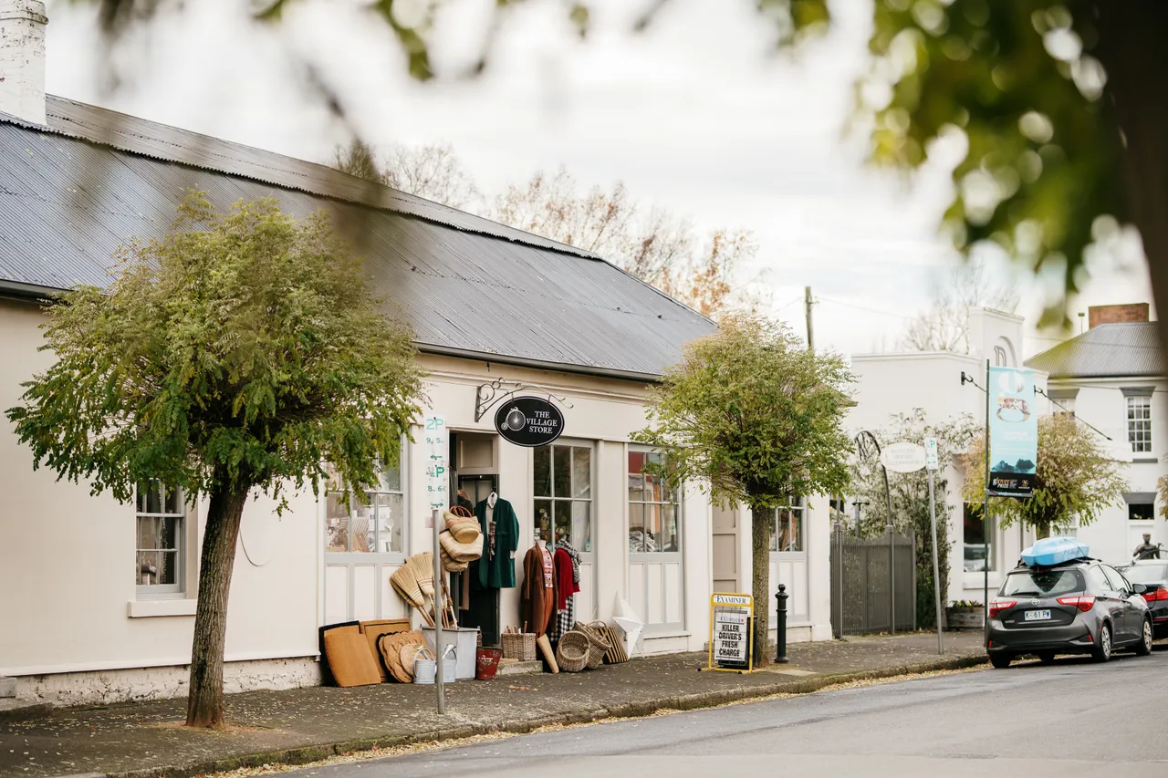 Evandale Village Store