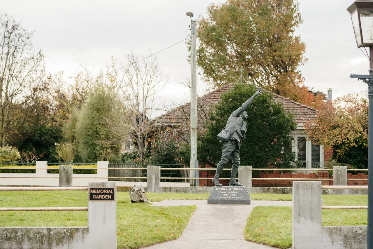 Evandale Sculpture