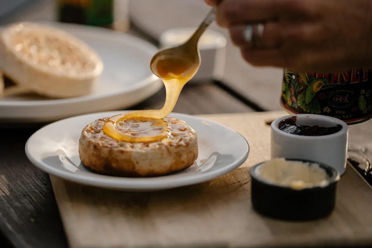 Crumpets with Honey
