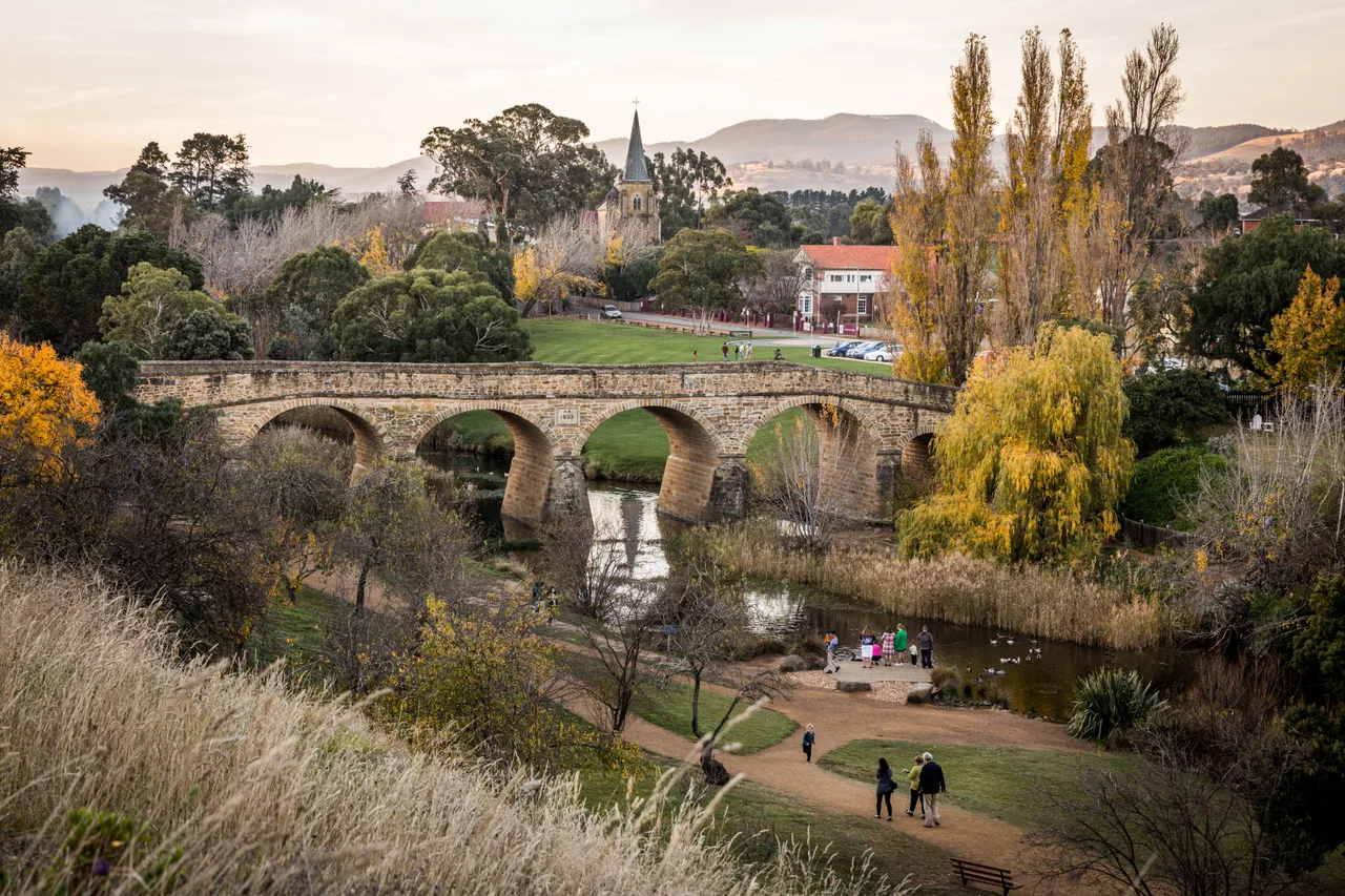 Richmond Bridge in Autumn