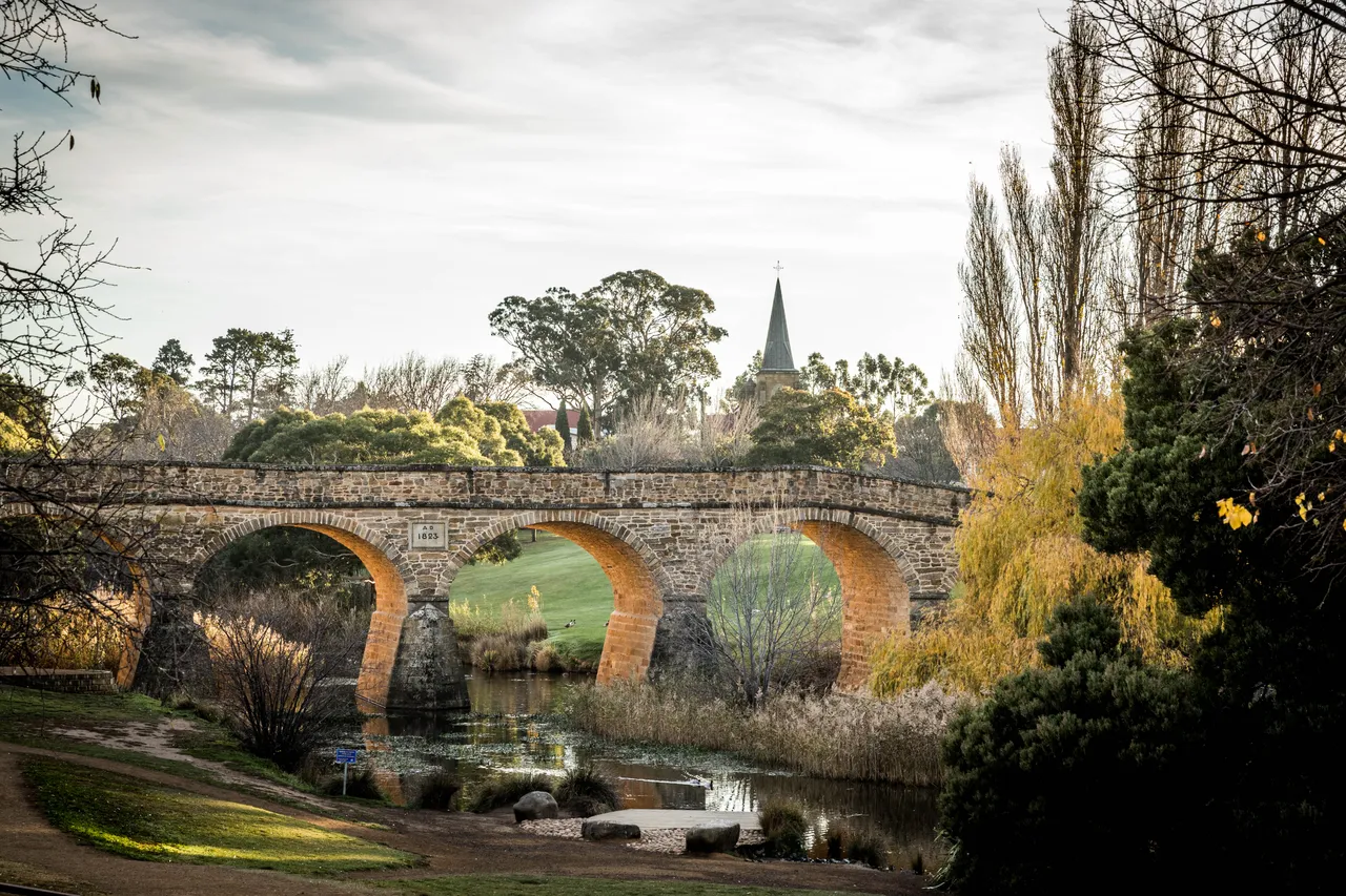 Richmond Bridge in Autumn