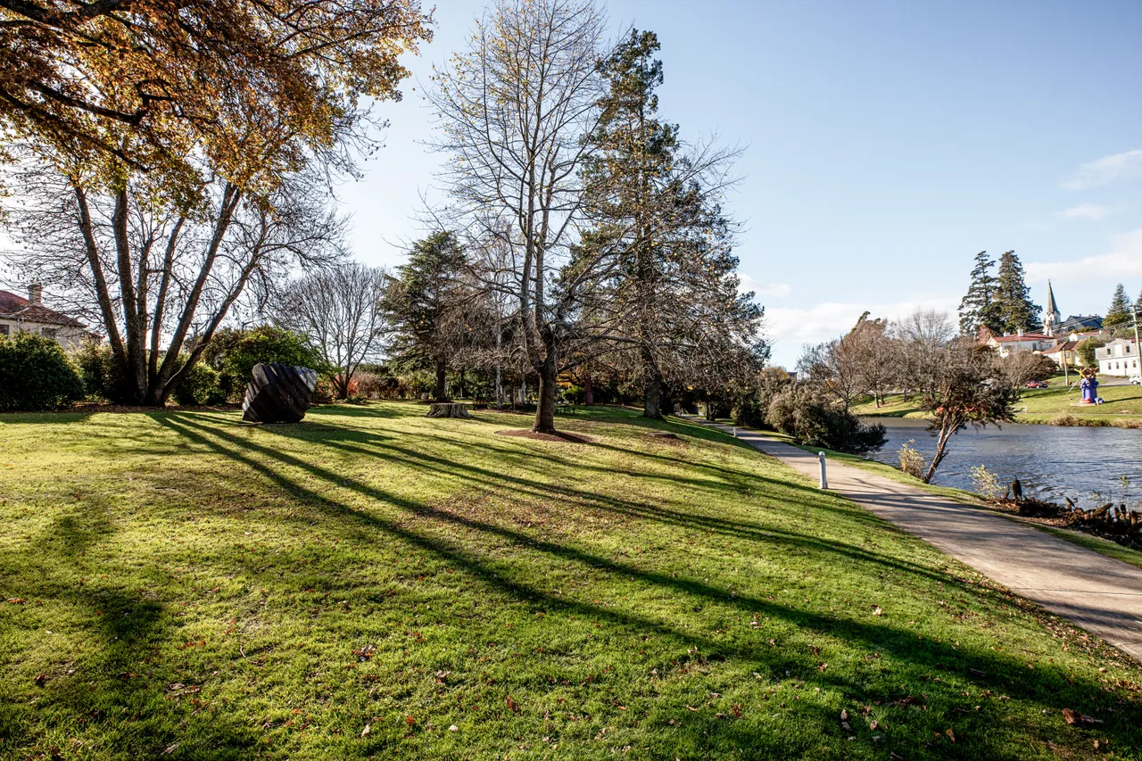 Deloraine in Autumn