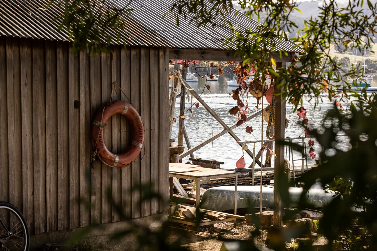 Matt & Iefke, Wooden Boat Builders